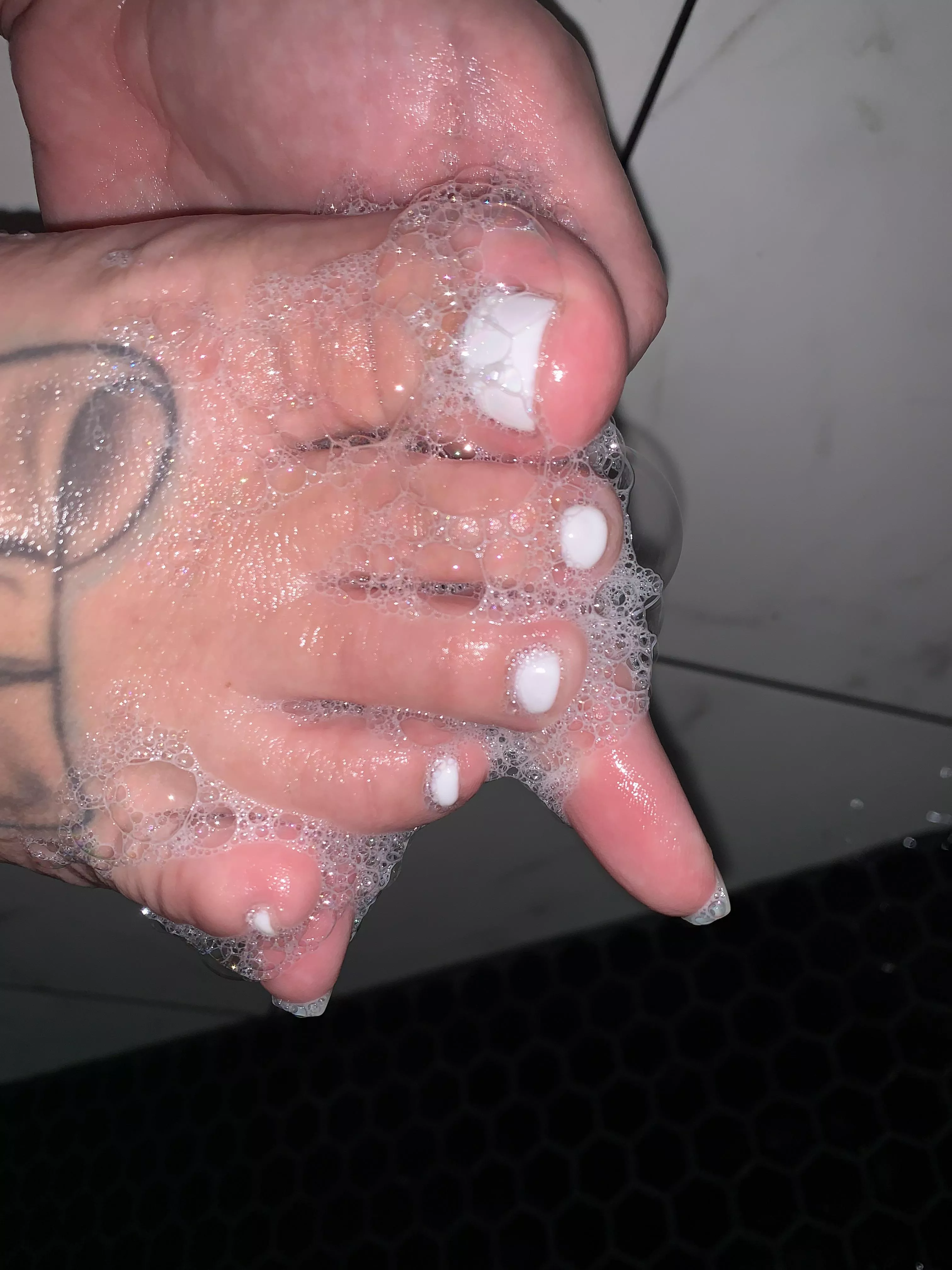 Who likes to suck on toes? Do you prefer dirty, or clean?