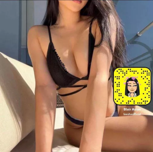 Who needs a Asian slut? 💋