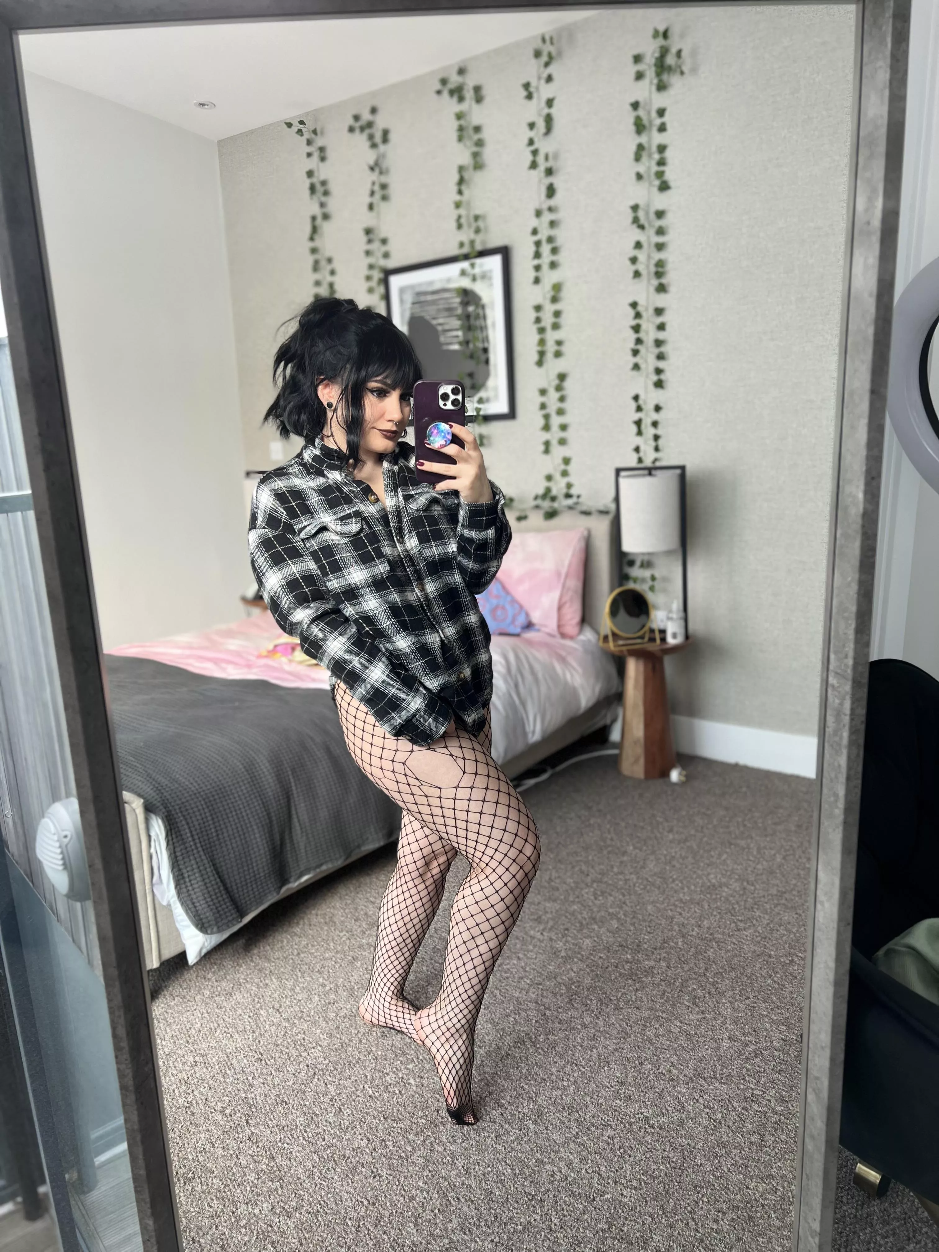 Who ordered a hot goth girlfriend? 😜