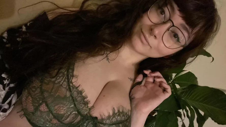 Who wants a taste of these sweater puppies 😋🐶💦