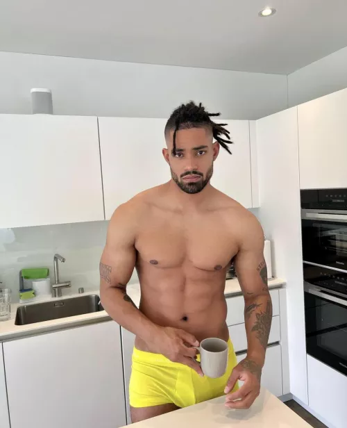 Who wants some milk?😈😏