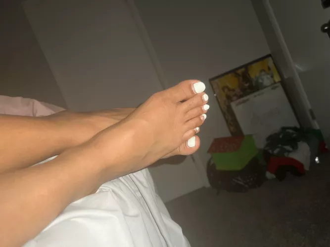 who wants them all to themselves? 🙈 baby needs some work.