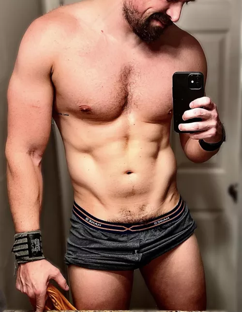 Who wants to be manhandled this morning? (36)