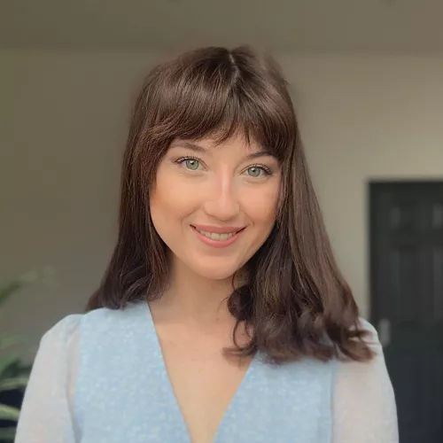 Who wants to cock this gorgeous girl? π