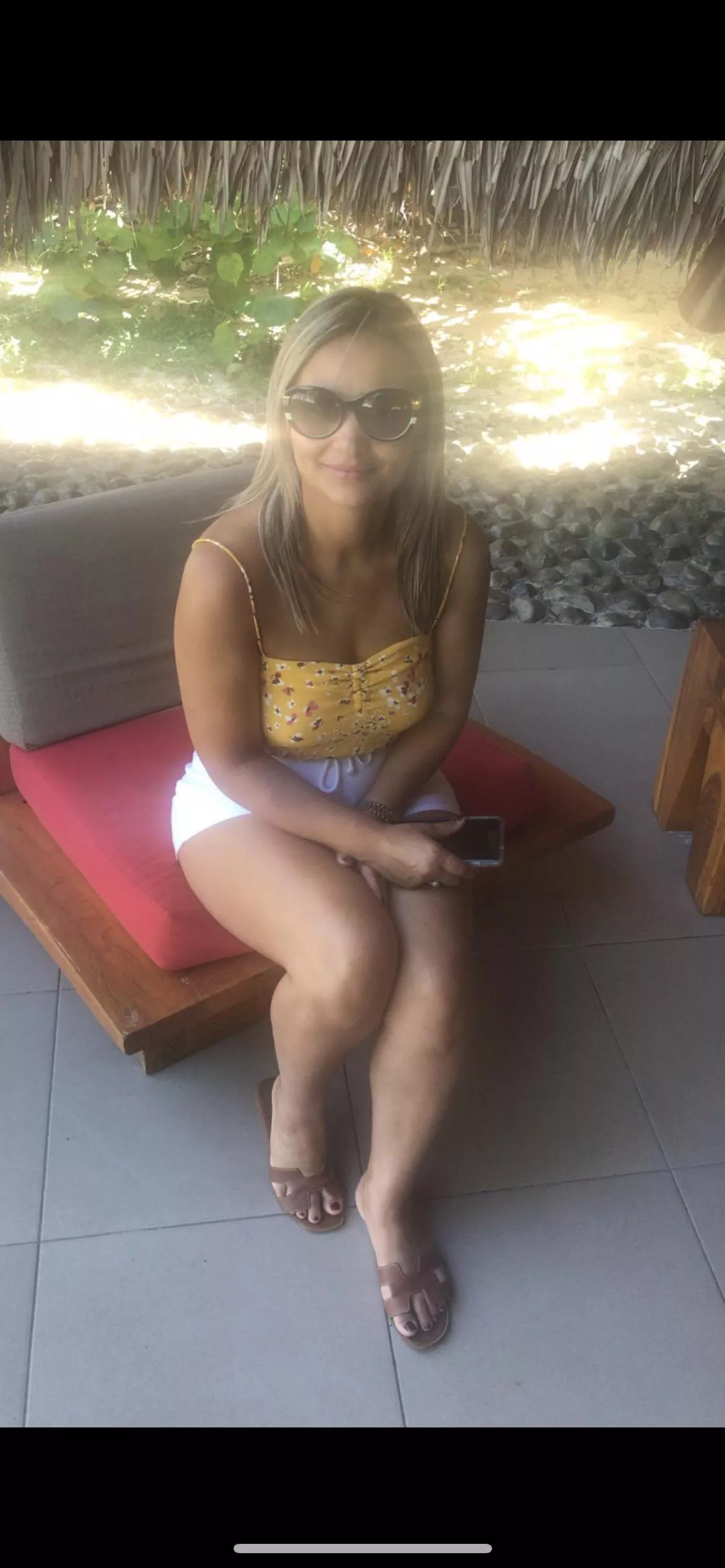 Who wants to jerk off to my hot milf of a mom