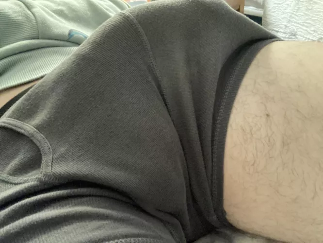 Who wants to take it out for me😩 m(18)