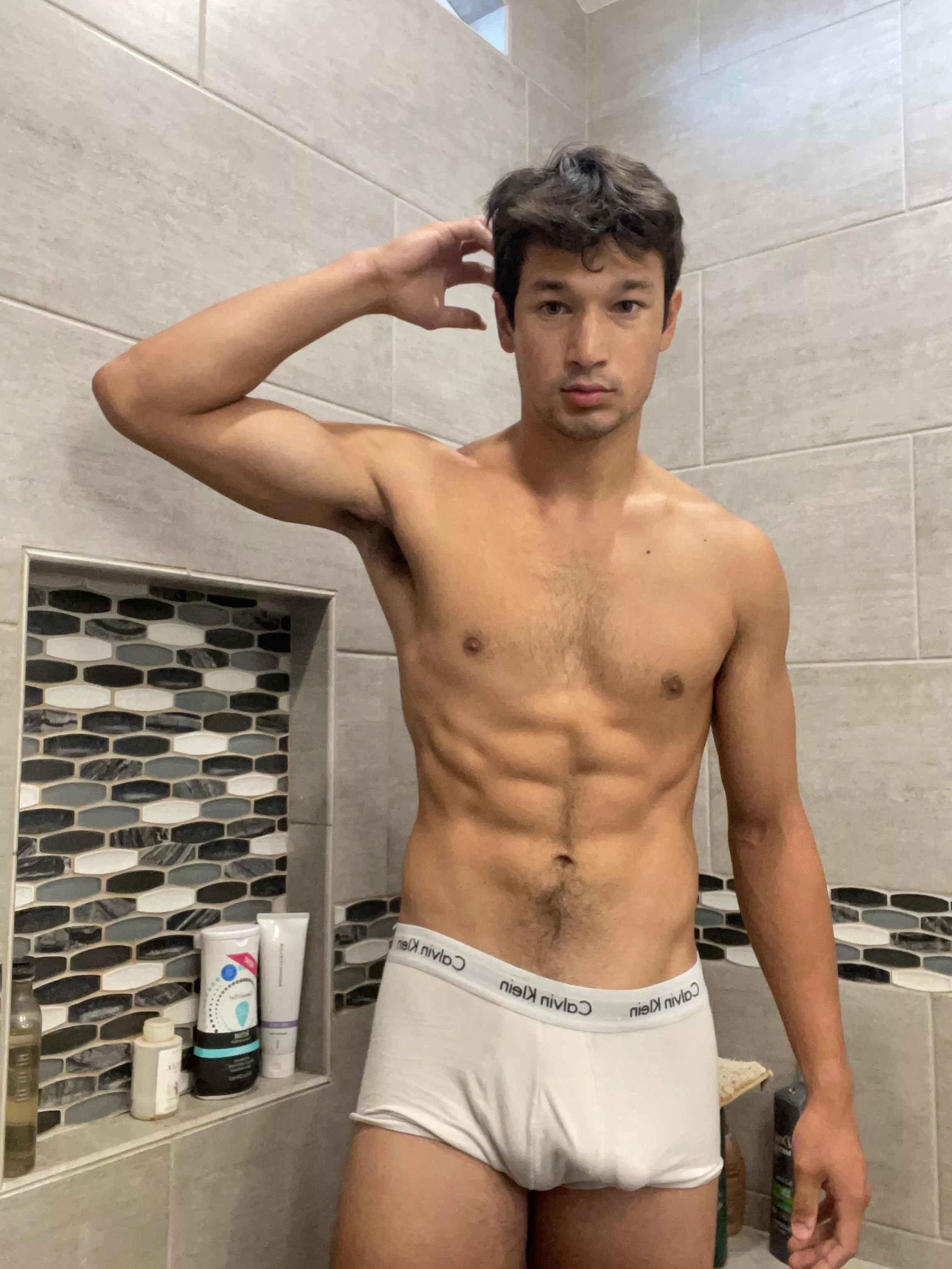 Who would jerk me off :)