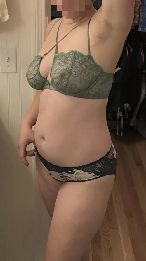 Whoops, looks like I “forgot” to shave for a couple of years…😆 No plans to ever shave again!