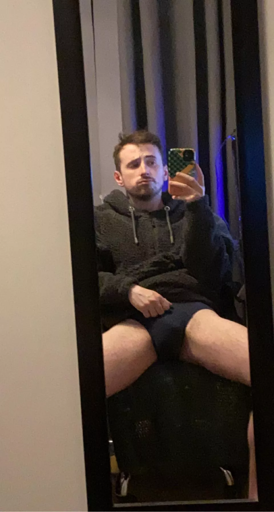 who’s gaming with me then 🥺 (PC)