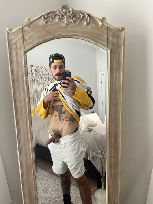 Who’s gonna spit on it? 💦🤠