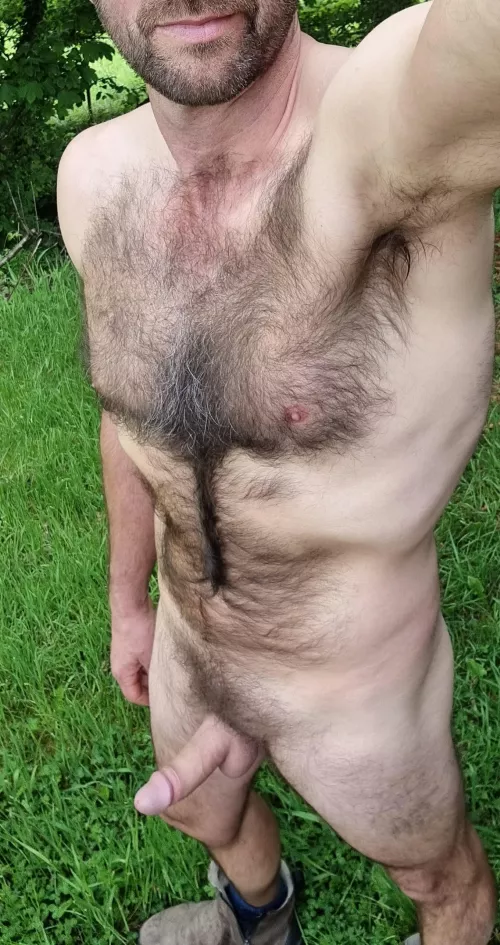 who's joining me outside 😎