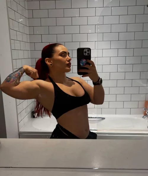 Who’s submitting to me first?