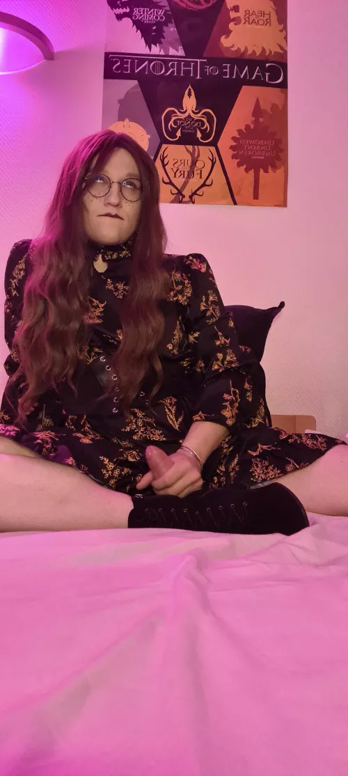 Why all my photoshoots end up with me, horny as hell, playing with myself ?