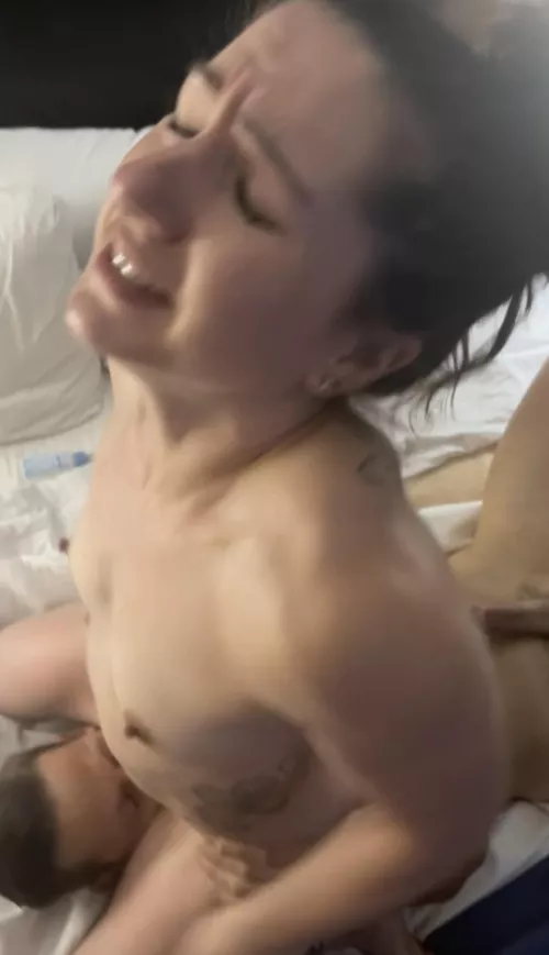 Wifey f30 enjoying the ride on another man’s face 😈🤠🥺