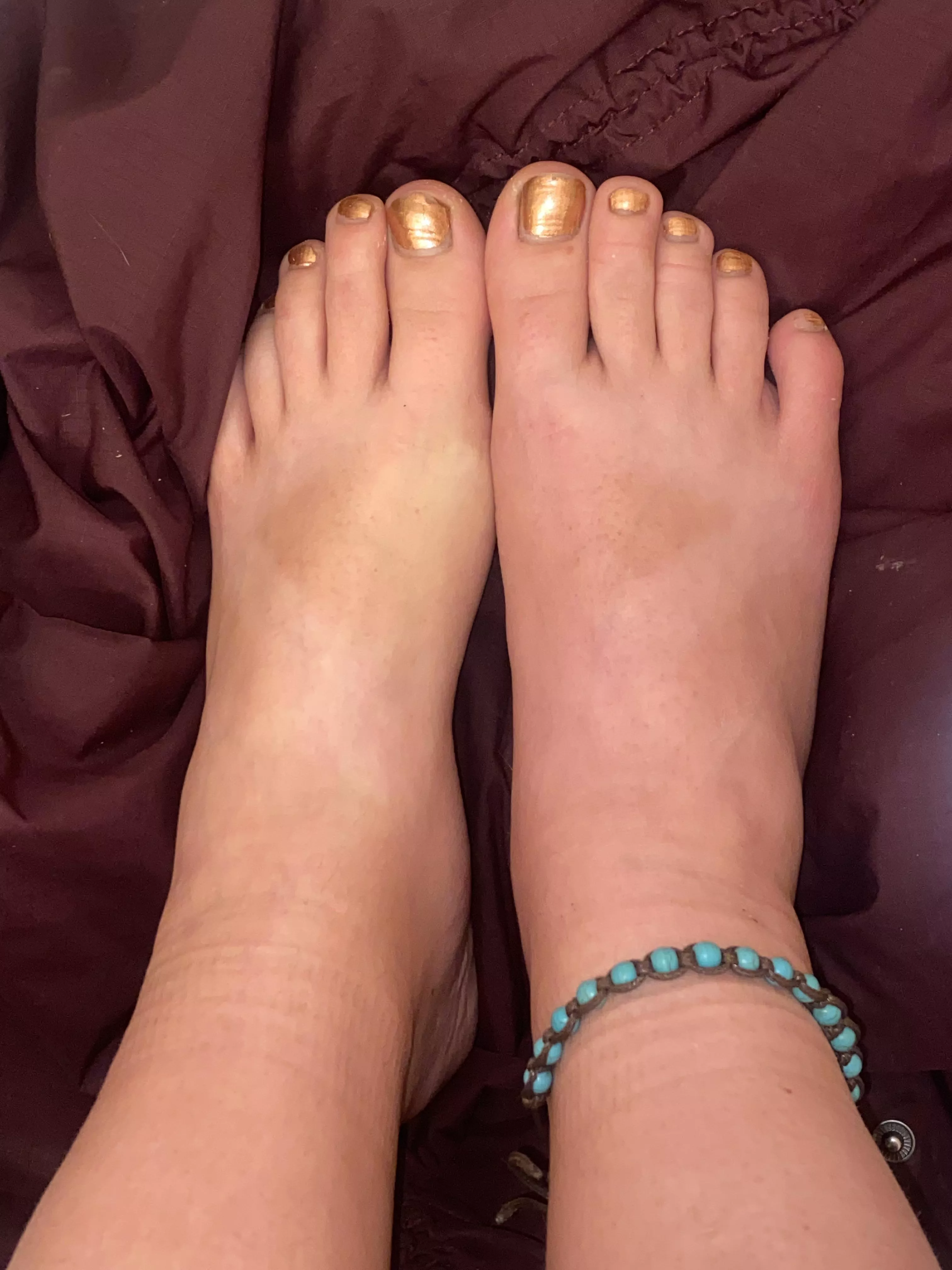 Wondering if my feet are attractive? I’ve been feeling insecure about my tan lines and long toes.