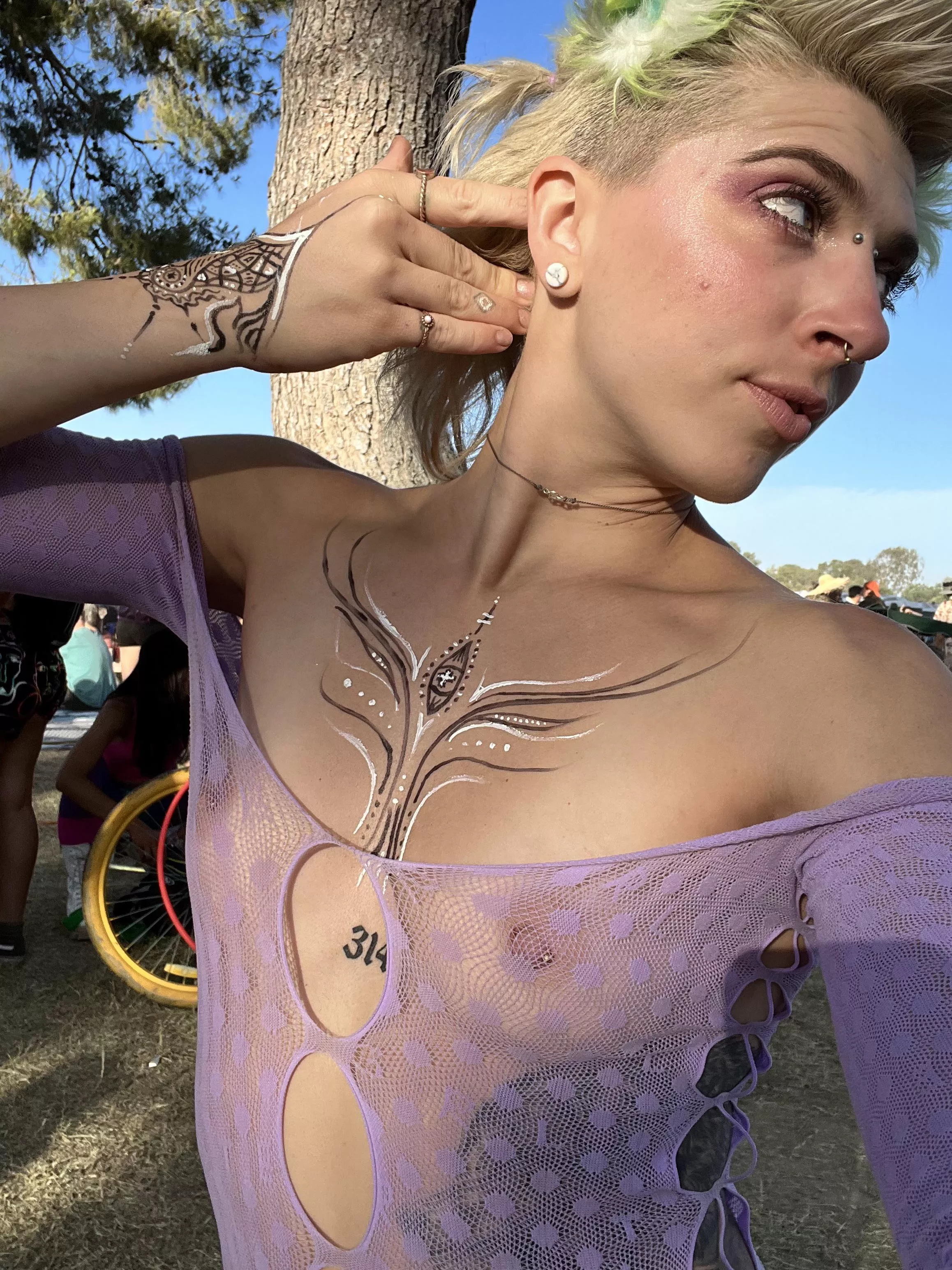 Wore this to a festival this weekend! First time having my nipples exposed all day ☺️. It kept riding up and I was basically just twerking in my g-string! 😂 Wore this to a festival this weekend! First time having my nipples exposed all day ☺️. It kept riding up and I was basically just twerking in my g-string! 😂