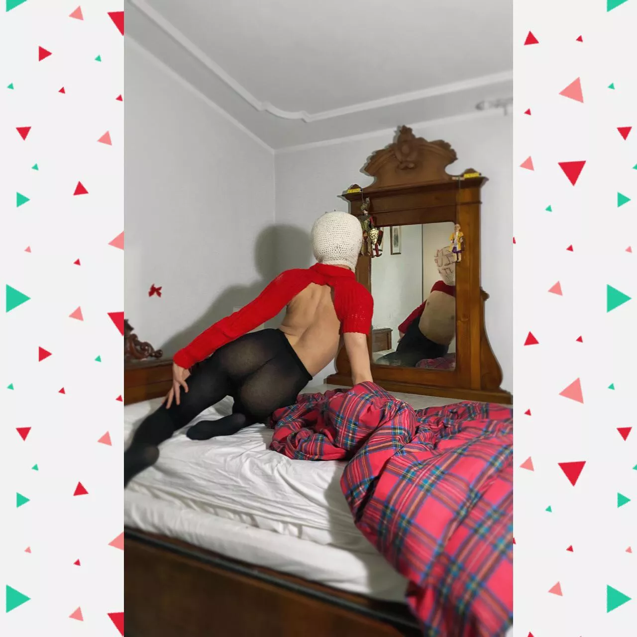 Would you cum on top of these stockings? 🙈