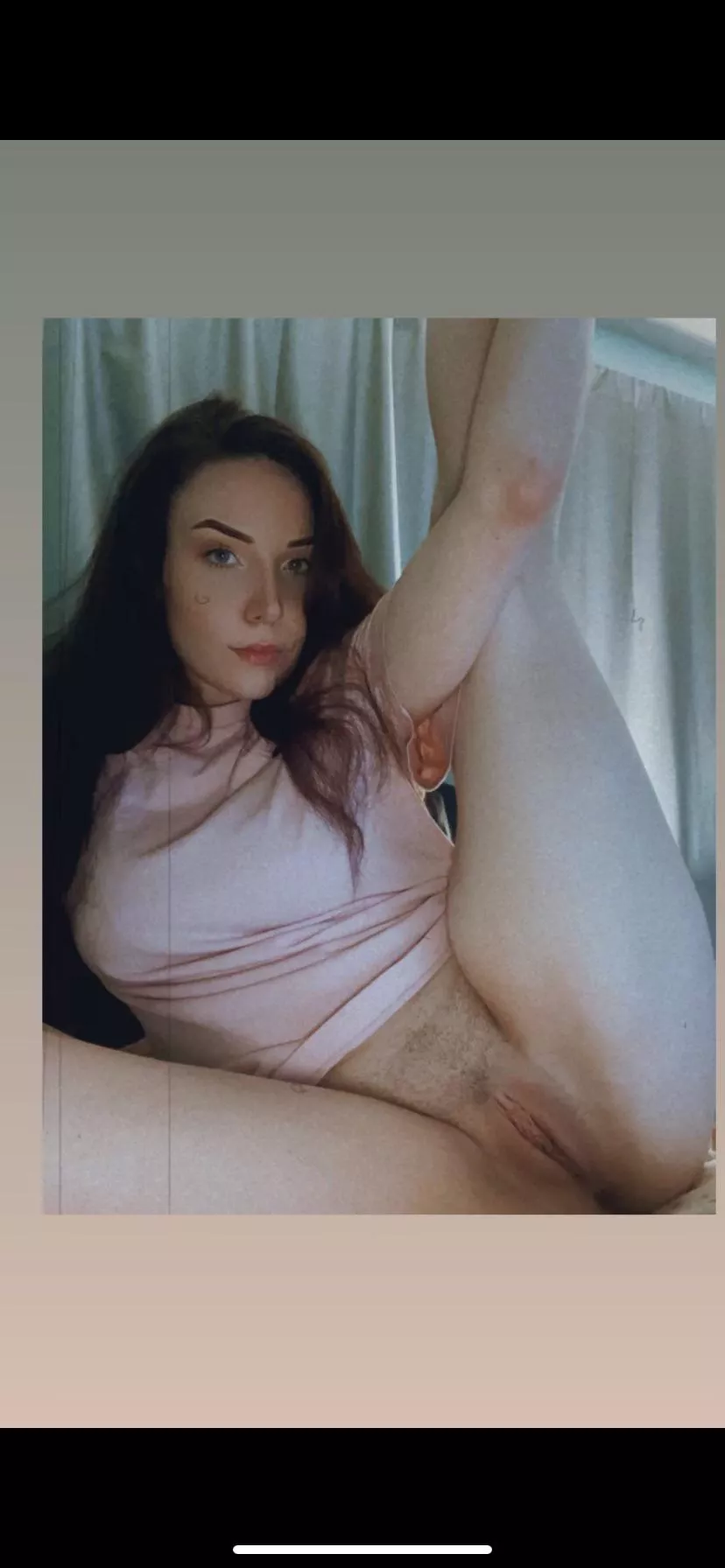 Would you fuck my pretty face or my pretty pussy first? 😻