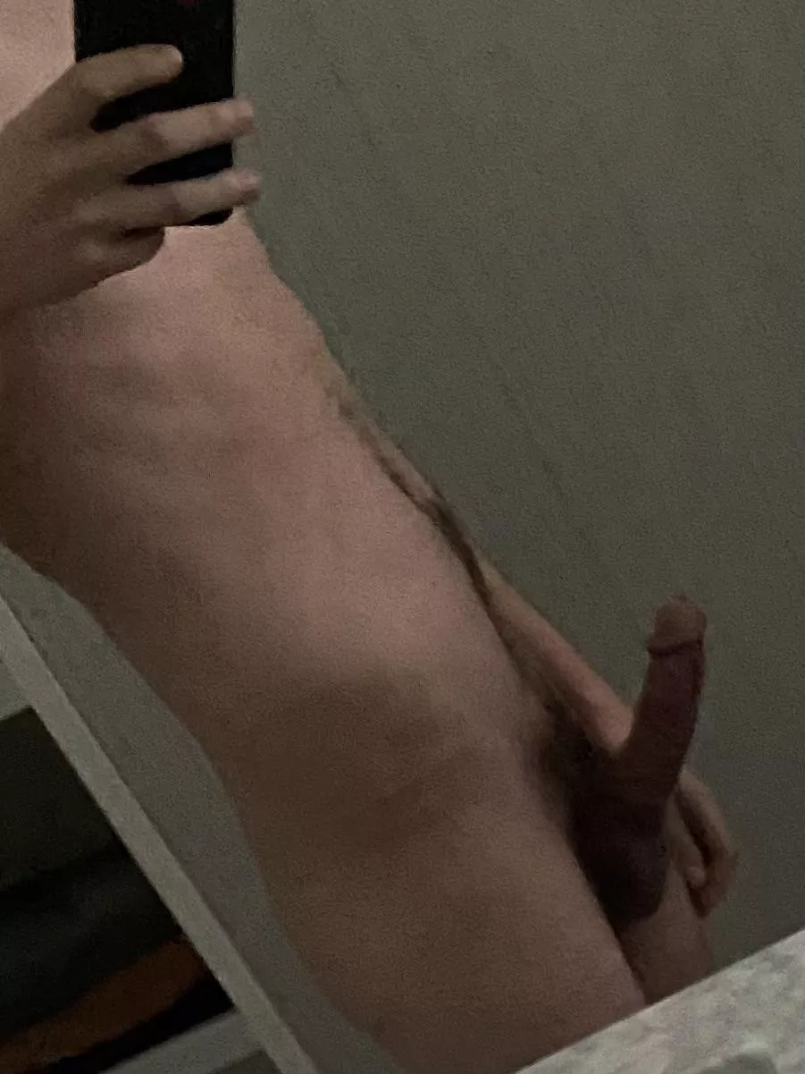 Would you give the tip a kiss🥺