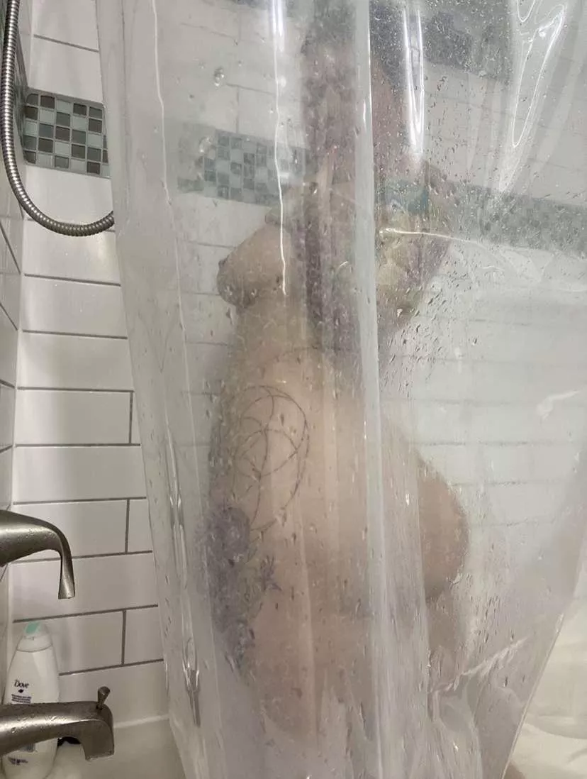 Would you join me in the shower? 😋
