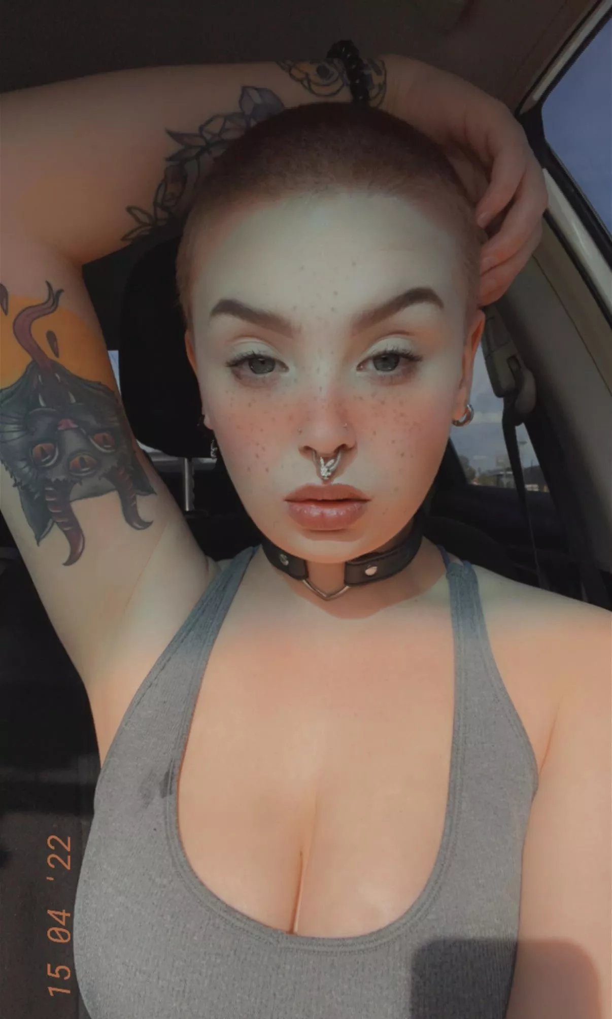 Would you rub me? 🍒