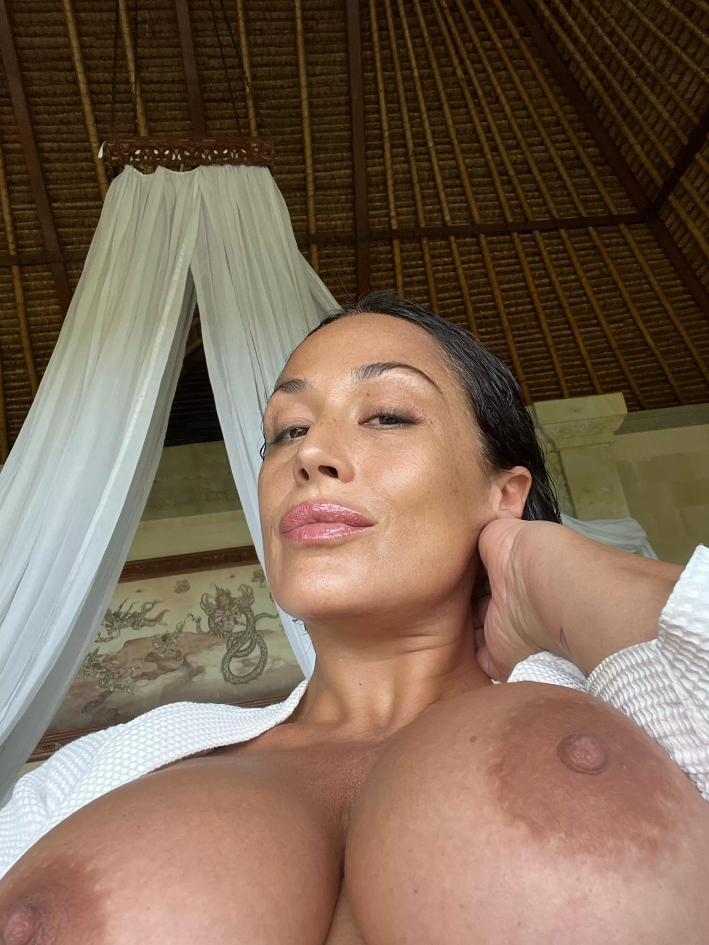 Would you suck my nipples I cum fast49f….