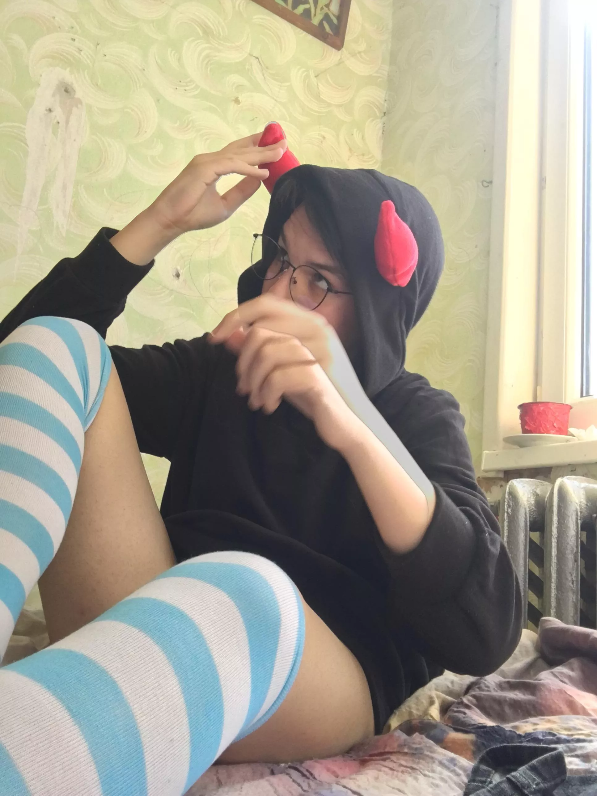 Wow these are some floppy horns…