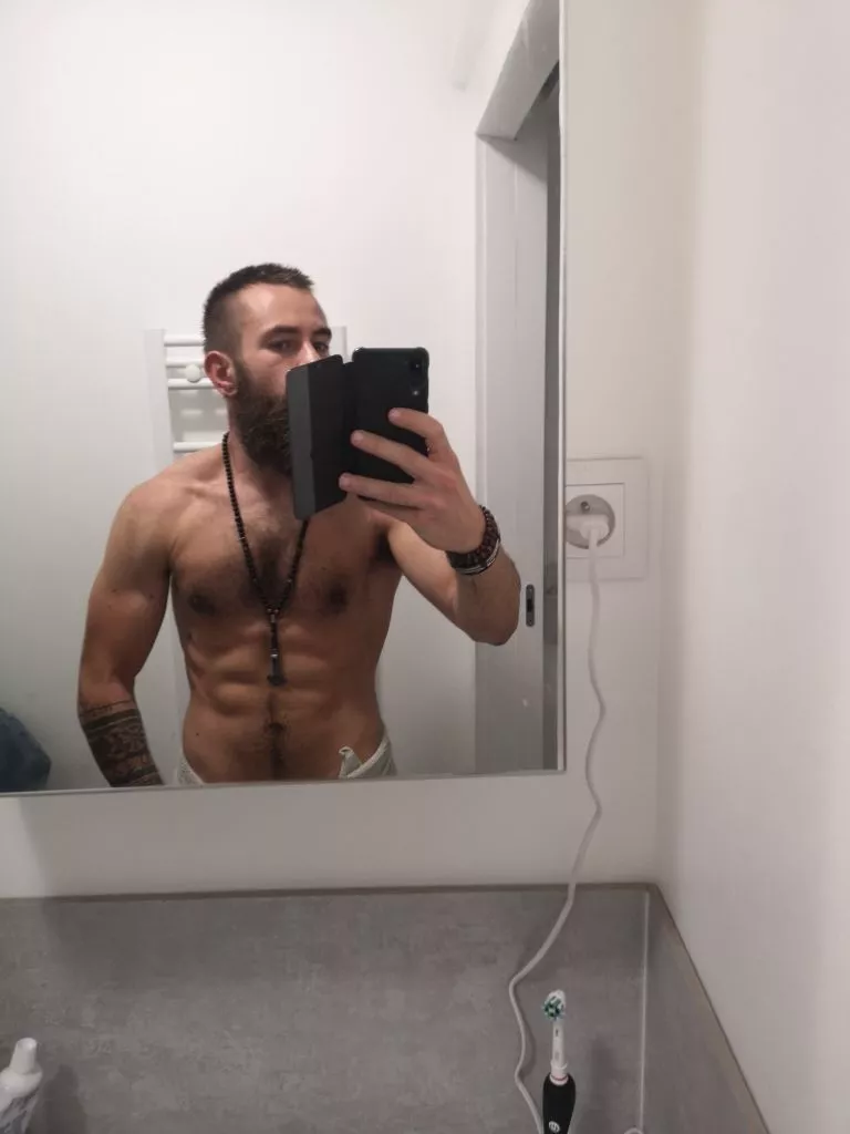 yes, I spend a lot of time in the bathroom, (M)ostly if you come with me