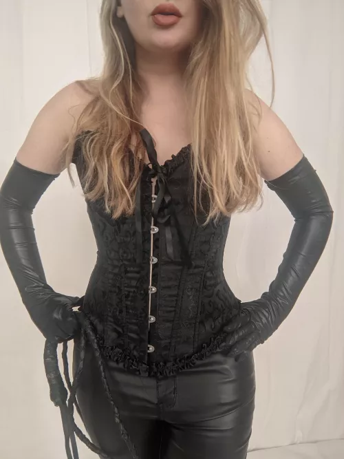 you better behave for me little pet.