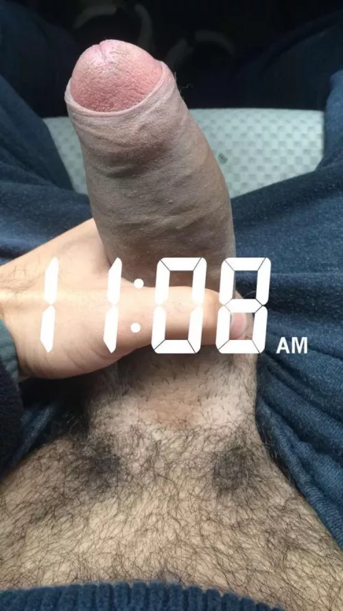 you both see me pull this out, wyd? 😤