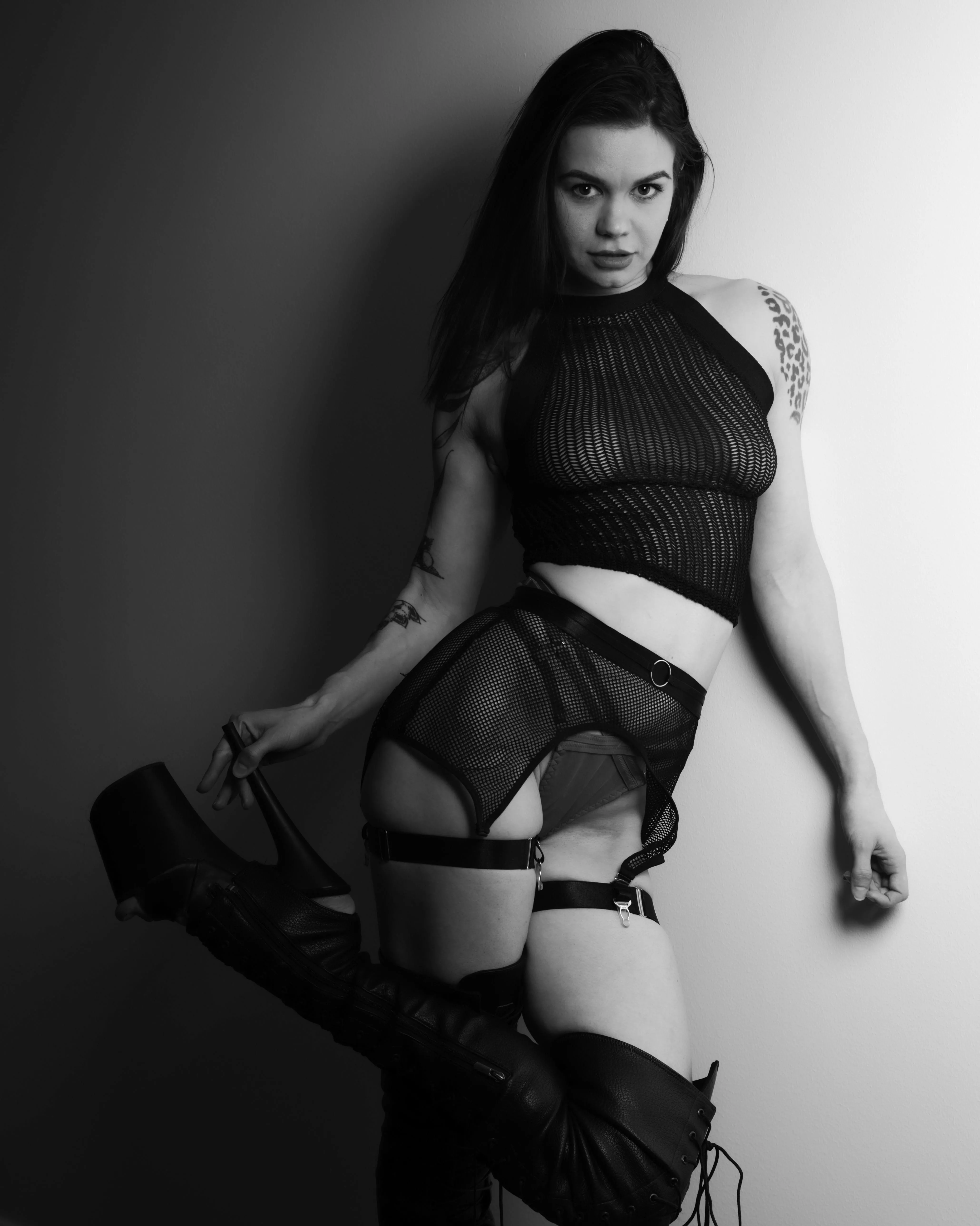 You can never go wrong with thigh high 8