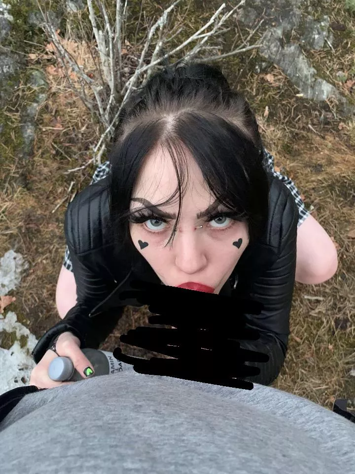 you know where you can see more of this ;) 50% off first month, 10 more spots to fill, hurry!! 🖤 Link in comments