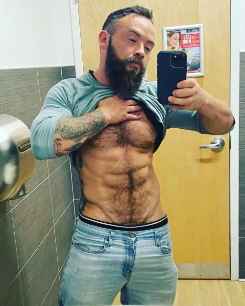 You should see the rest of me😉