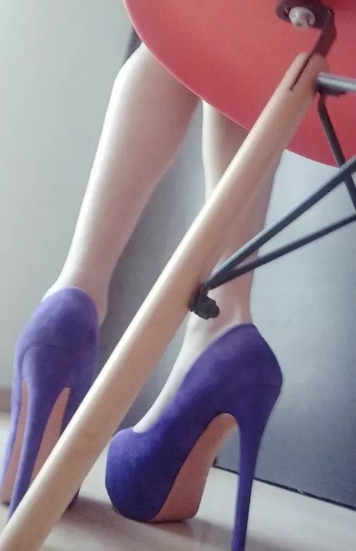 You under my purple heels how about that ?