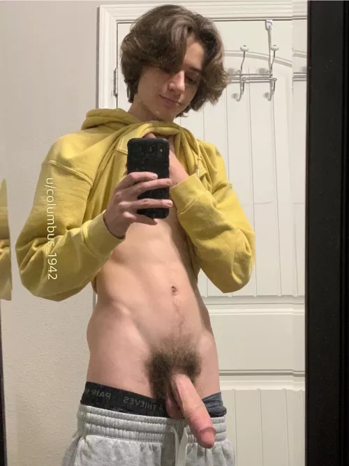 You wanna lick it? 👅