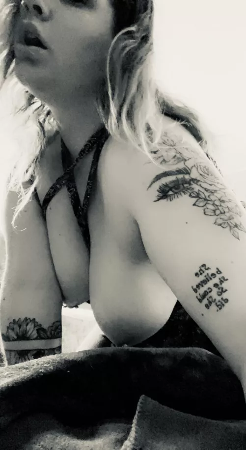 Young bbw soccer mommy. Officially my birthday wknd 🪅