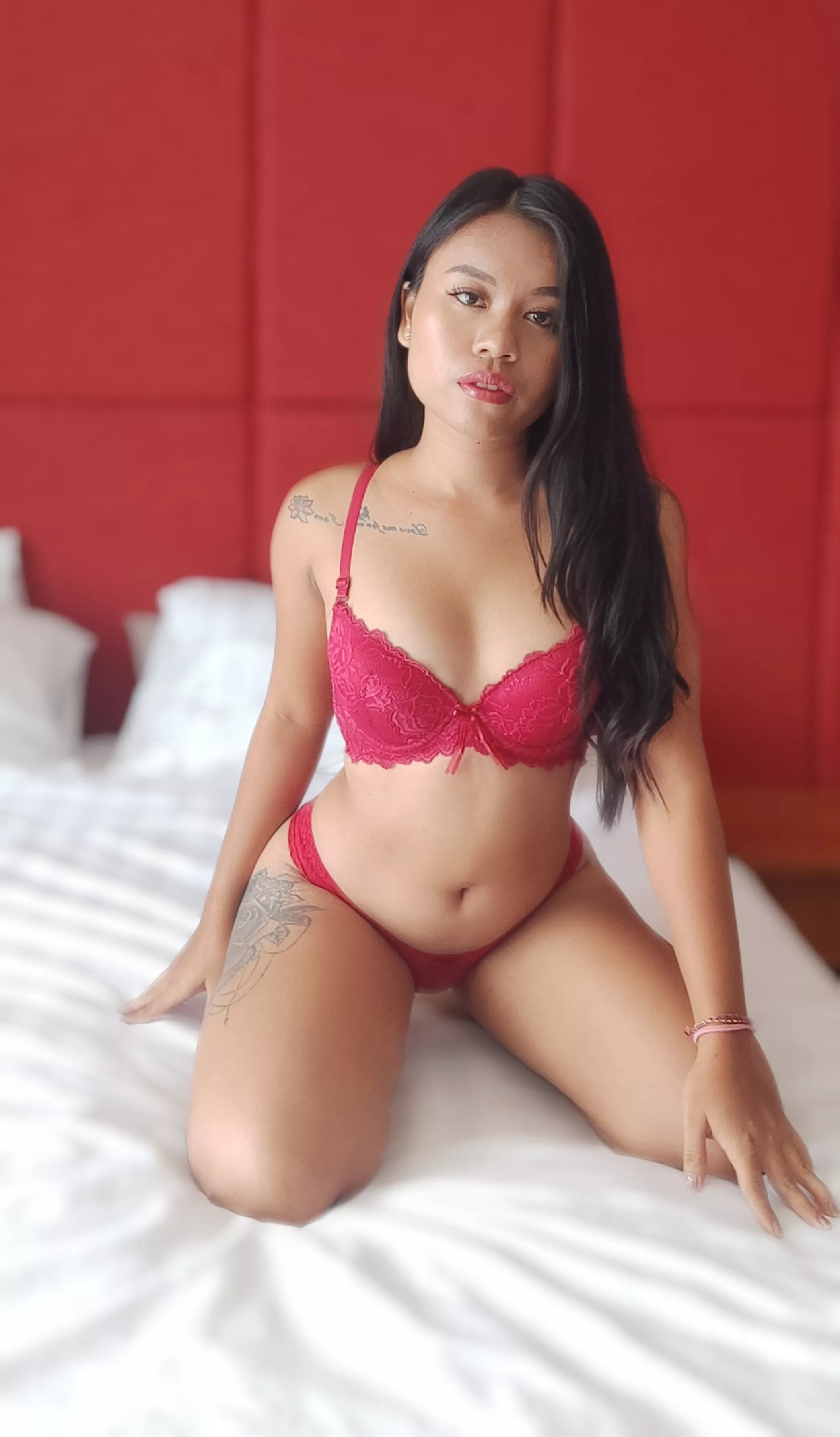 Young, Small & Fun! 😇💦