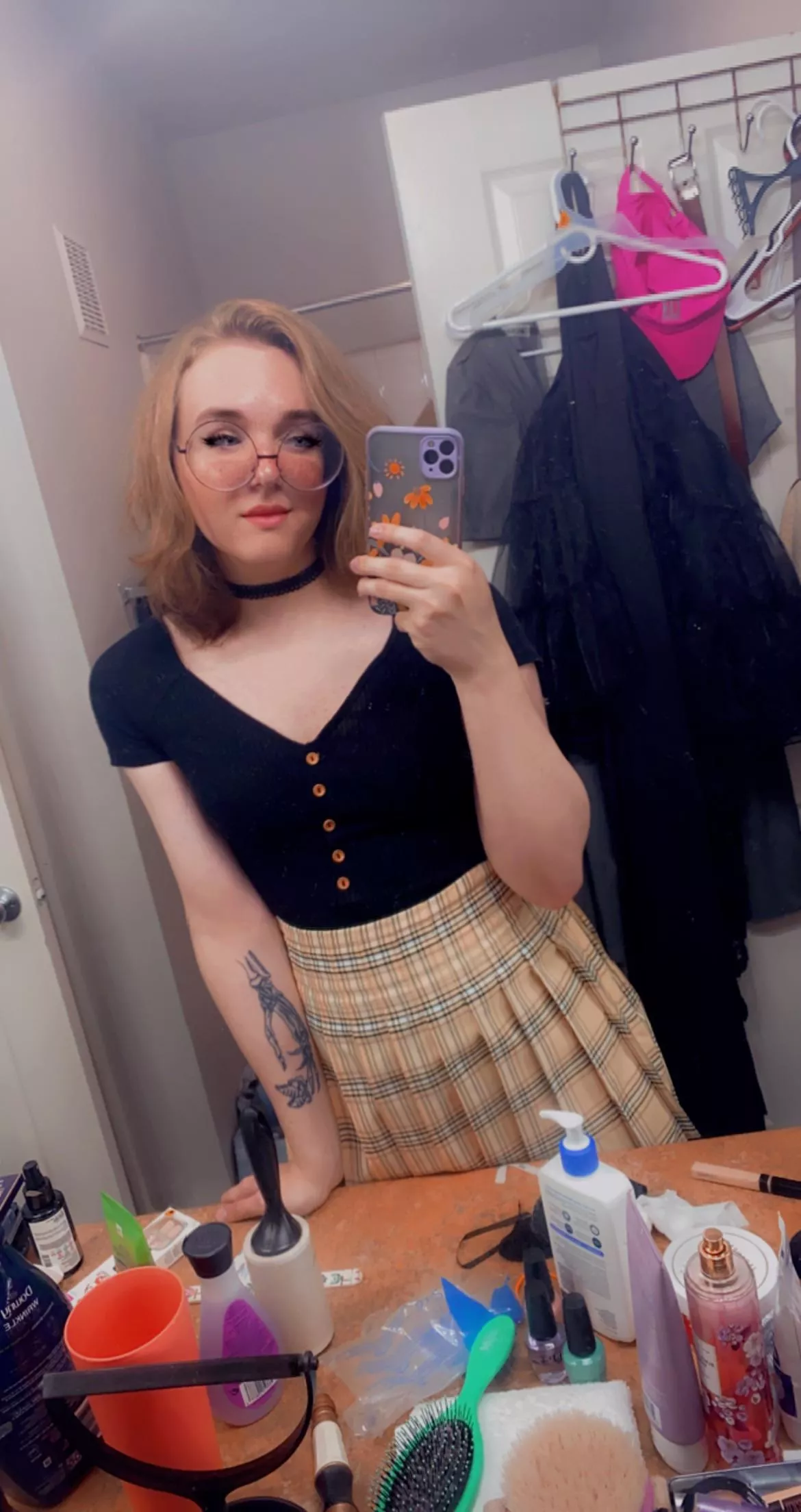 Your alt/goth dream girl 💛