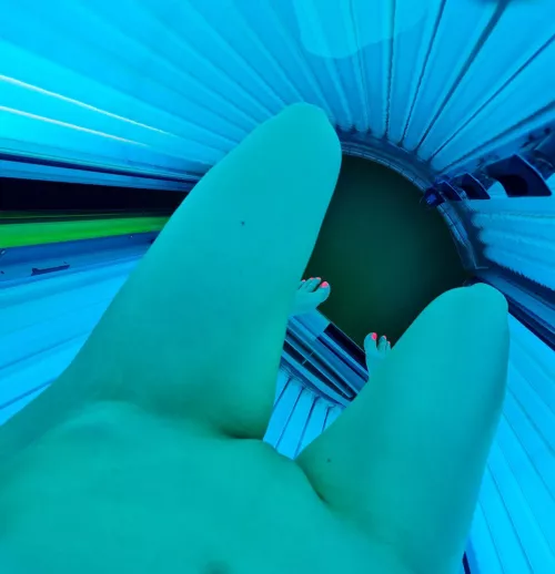 your cock between my legs or your cum over me ... 😁