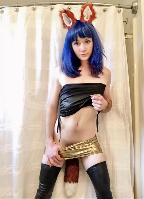 Your cum fox 🦊 is ready to be hunted down ;)