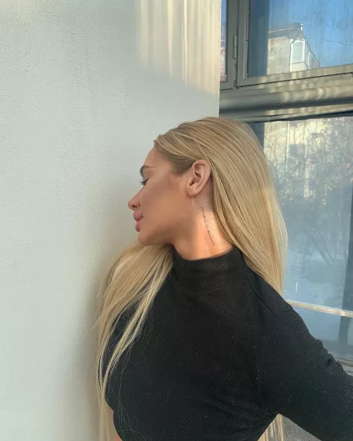 Your fingers know exactly where my hot spots are. 😉😘