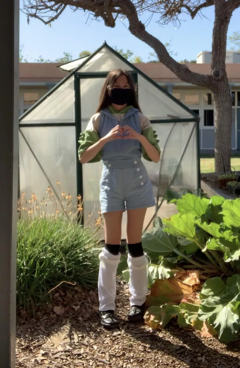 You’ve encountered a wild dino femboy!! 🦕🌿🌱