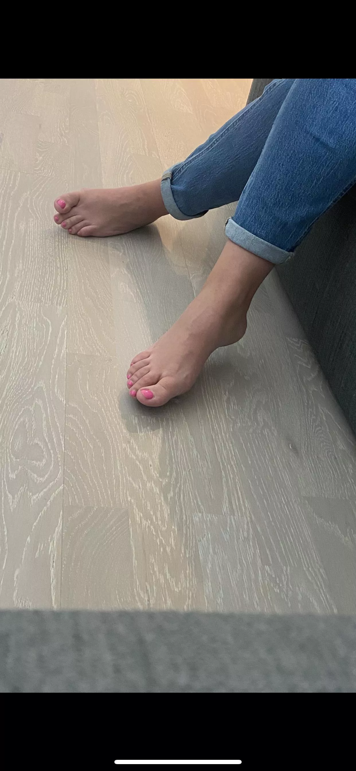Yummy 🦶🏻pink