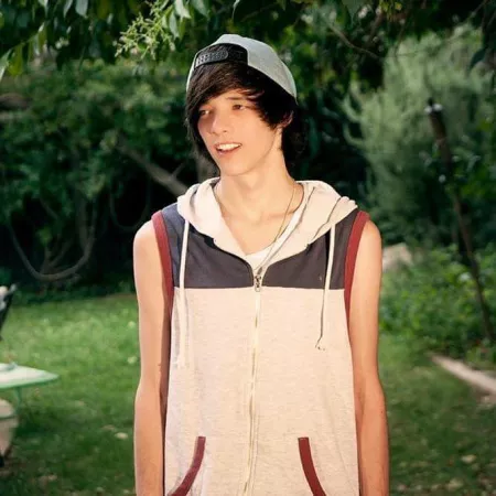 Anybody wanna chat? X Anybody wanna chat? X