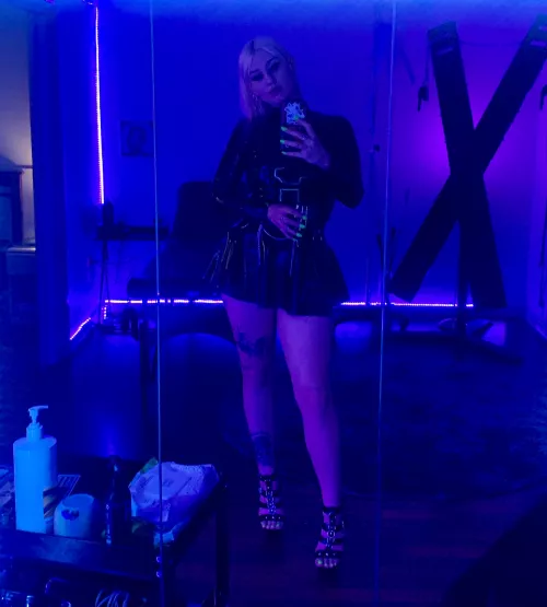 Before milking the soul out of My sub via dick hole. Before milking the soul out of My sub via dick hole.