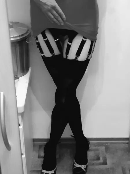 B&W B&W