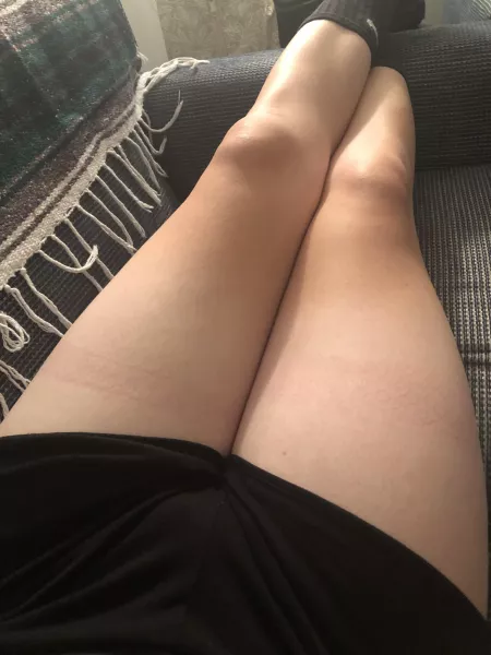 damn im too thick for my thigh highs ๐ damn im too thick for my thigh highs ๐