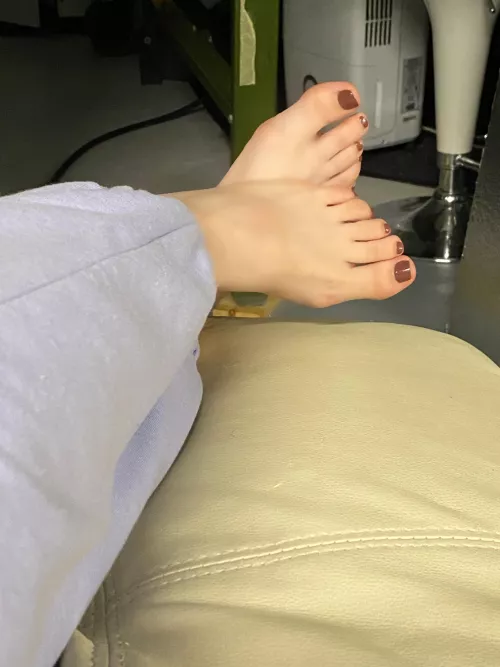 do you like my feet? ๐ do you like my feet? ๐