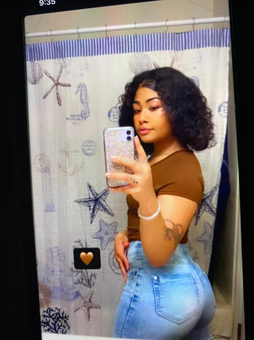 Does anybody got content of her Does anybody got content of her