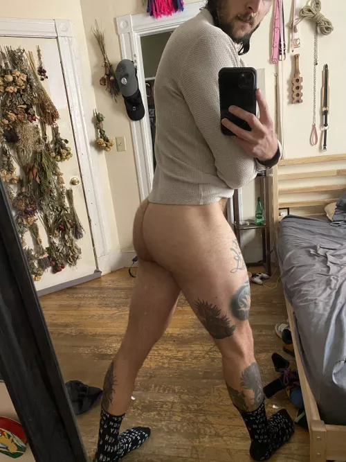 Eat my ass and tell me Iβm handsome plz ty Eat my ass and tell me Iβm handsome plz ty